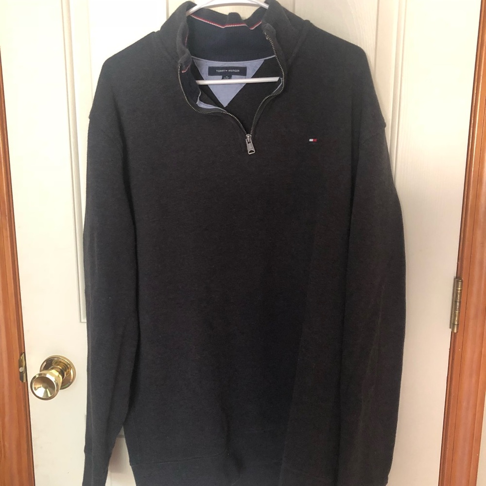 Tommy Hilfiger half zip sweater - XL (fits L-XL)